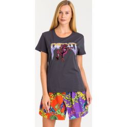 T-SHIRT PINKO. Szare t-shirty damskie Pinko, s, z nadrukiem, z bawełny, z okrągłym kołnierzem. Za 305,40 zł.