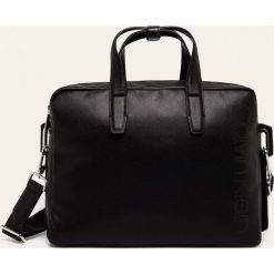 Calvin Klein - Torba. Czarne torby męskie skórzane Calvin Klein, bez wzorów, ze skóry ekologicznej, małe. W wyprzedaży za 559,90 zł.