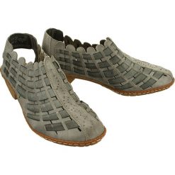RIEKER 46778-40 grey, sandały damskie. Szare sandały damskie Rieker, bez wzorów, ze skóry, bez obcasa, na obcasie, bez zapięcia. W wyprzedaży za 207,90 zł.