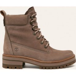 Timberland - Workery skórzane Courmayeur Valley. Szare workery damskie Timberland, ze skóry, bez obcasa, na obcasie, na sznurówki. W wyprzedaży za 699,90 zł.