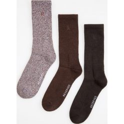 Skarpety 3 pack - Brązowy. Pomarańczowe skarpetki męskie Reserved, bez wzorów. Za 29,99 zł.