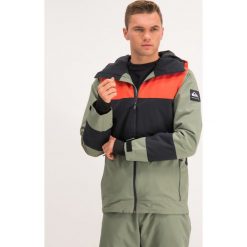 Kurtka snowboardowa Quiksilver Sycamore EQYTJ03233. Kurtki sportowe męskie Quiksilver, m, bez wzorów, z poliesteru, bez kaptura, narciarskie. W wyprzedaży za 679,00 zł.