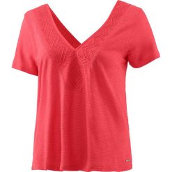Koszulka "Littlelies" w kolorze czerwonym. Czerwone koszulki damskie Street Wear, na co dzień, xs, bez wzorów, bez kołnierzyka, bez rękawów. W wyprzedaży za 85,95 zł.