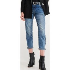 Jeansy boyfriend slim - Niebieski. Niebieskie jeansy damskie Reserved. W wyprzedaży za 79,99 zł.