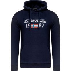 Bluza NAPAPIJRI BERTHOW LOGO 1 Granatowy. Niebieskie bluzy męskie marki Napapijri, m, bez wzorów, z dzianiny, z kapturem, bez rękawów, bez kaptura. W wyprzedaży za 264,00 zł.
