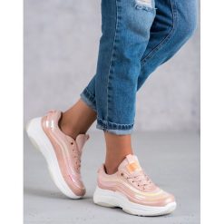 JASNORÓŻOWE SNEAKERSY. Sneakersy damskie SHELOVET. Za 76,90 zł.