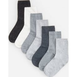Skarpety 7 pack - Czarny. Czarne skarpetki damskie Reserved, bez wzorów. Za 49,99 zł.