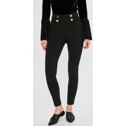 Guess Jeans - Legginsy Conchita. Szare boyfriendy damskie Guess Jeans, l, z dzianiny. Za 319,90 zł.