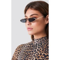 NA-KD Accessories Okulary przeciwsłoneczne z mostkiem - Black. Czarne okulary przeciwsłoneczne damskie marki NA-KD Accessories. W wyprzedaży za 26,47 zł.