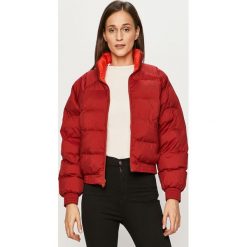 Levi's - Kurtka dwustronna. Czerwone kurtki damskie Levi's®, s, bez wzorów, z poliesteru, krótkie. Za 759,90 zł.