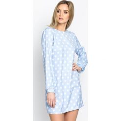 Niebieska Sukienka Romantic Story. Niebieskie sukienki damskie marki Born2be, s, bez wzorów, z okrągłym kołnierzem, z długim rękawem, długie, mini. Za 79,99 zł.