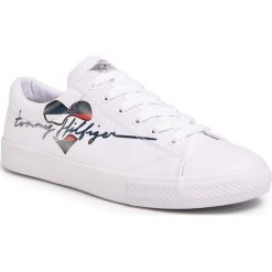 Trampki TOMMY HILFIGER - Low Cut Lace Up Sneaker T3A4-30600-0924 D White 100. Białe trampki dziewczęce TOMMY HILFIGER, bez wzorów, z gumy, na sznurówki. Za 299,00 zł.
