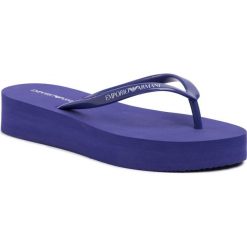 Japonki EMPORIO ARMANI - X3QS05 XL826 D086 Purple. Fioletowe klapki damskie . Za 279,00 zł.
