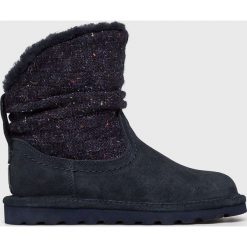 Bearpaw - Śniegowce Virginia. Niebieskie śniegowce damskie Bearpaw, z materiału, bez zapięcia. W wyprzedaży za 359,90 zł.