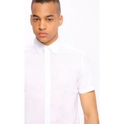 KOSZULA KRÓTKI RĘKAW MĘSKA SLIM FIT. Czarne koszule męskie slim marki Top Secret, m. Za 49,99 zł.