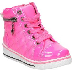 Sneakersy z zamkiem ozdobnym casu r12d-4. Buty dziewczęce sportowe Casu, bez wzorów, bez zapięcia. Za 79,99 zł.