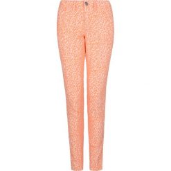 Guess Spodnie "Slim". Jeansy damskie Guess, z aplikacjami, z jeansu. Za 149,00 zł.