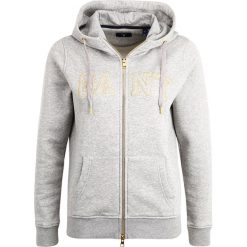 GANT GOLD FULL ZIP HOODIE Bluza rozpinana grey melange. Szare bluzy rozpinane damskie GANT, l, z bawełny. W wyprzedaży za 377,40 zł.