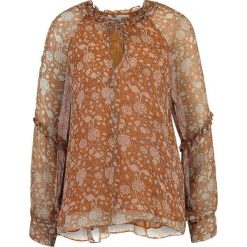 Second Female MINDY BALLOON BLOUSE Tunika sudan brown. Pomarańczowe bluzki damskie marki Second Female, xs, bez wzorów, z wiskozy, bez kołnierzyka, bez rękawów. Za 499,00 zł.