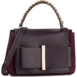 Torebka MONNARI - BAG7550-005 Burgundy. Fioletowe torebki klasyczne damskie Monnari, bez wzorów, ze skóry ekologicznej, klasyczne, bez dodatków. W wyprzedaży za 159,00 zł.