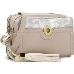 Torebka MONNARI - BAG2020-015 Beige. Brązowe torebki klasyczne damskie marki Monnari, bez wzorów, ze skóry ekologicznej, bez dodatków. W wyprzedaży za 129,00 zł.