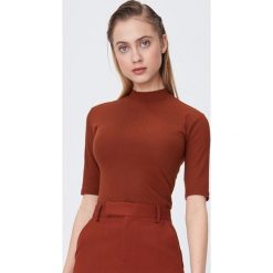 BLUZKA DAMSKA - Brązowy. Pomarańczowe bluzki damskie Sinsay, s, bez wzorów, bez kołnierzyka, bez rękawów. Za 29,99 zł.