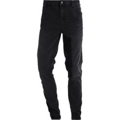 Jeansy męskie: Wåven VALTAR Jeansy Relaxed Fit dirty black