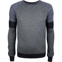 Trussardi Sweter "Raglan Knit". Swetry męskie Trussardi, bez wzorów, z dzianiny, z okrągłym kołnierzem, bez kaptura. Za 299,00 zł.