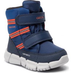 Śniegowce GEOX - B Flexyper B B Abx C B943PC 0FU54 C4074 M Navy/Orangefluo. Niebieskie śniegowce chłopięce Geox, bez zapięcia. W wyprzedaży za 229,00 zł.