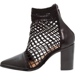 Botki damskie lity: Schutz Botki black