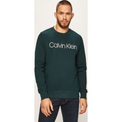 Calvin Klein - Bluza K10K102724. Zielone bluzy męskie Calvin Klein, s, z nadrukiem, z bawełny, z okrągłym kołnierzem, bez rękawów, bez kaptura. W wyprzedaży za 359,90 zł.