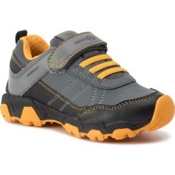 Sneakersy GEOX - J Magnetar B. Wpf A J94ACA 050BU C0054 S Black/Yellow. Szare trampki chłopięce Geox, bez wzorów, ze skóry ekologicznej, na rzepy. W wyprzedaży za 179,00 zł.
