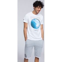 T-shirt męski TSM293 - biały. Białe koszulki męskie 4f, m, bez wzorów, z bawełny, bez kołnierzyka, z krótkim rękawem, krótkie. Za 59,99 zł.