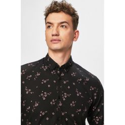 Only & Sons - Koszula. Czarne koszule męskie marki Only & Sons, s, bez wzorów, z bawełny, casualowe, button down, z długim rękawem. Za 129,90 zł.