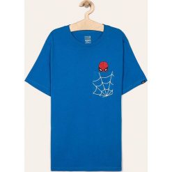Vans - T-shirt dziecięcy x Marvel 151-173 cm. Niebieskie t-shirty chłopięce Vans, z nadrukiem, z bawełny, bez rękawów. W wyprzedaży za 69,90 zł.
