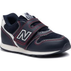 Sneakersy NEW BALANCE - IZ996BB Granatowy. Niebieskie trampki chłopięce New Balance, bez wzorów, ze skóry ekologicznej, na rzepy. W wyprzedaży za 149,00 zł.