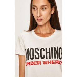 Moschino Underwear - T-shirt piżamowy. Białe piżamy damskie Moschino Underwear, s, z nadrukiem, z elastanu, bez rękawów. W wyprzedaży za 269,90 zł.