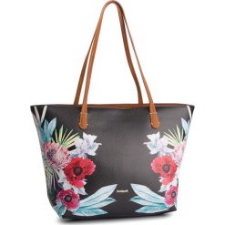 Torebka DESIGUAL - 19SAXP62 2000. Czarne torebki klasyczne damskie Desigual, bez wzorów, ze skóry ekologicznej, klasyczne, bez dodatków. W wyprzedaży za 169,00 zł.