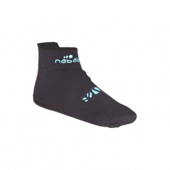 Skarpetki do wody AQUASOCKS. Brązowe skarpetki męskie marki NABAIJI, z elastanu. Za 49,99 zł.