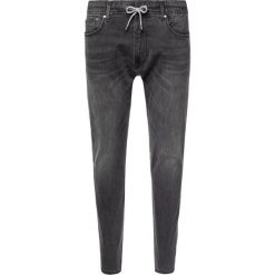 Jeansy Relaxed Fit Pepe Jeans PM204385UC4L. Czarne jeansy męskie Pepe Jeans, m, bez wzorów. W wyprzedaży za 229,00 zł.