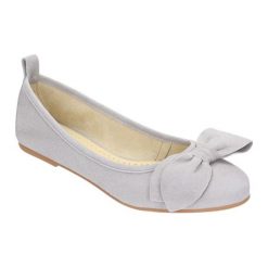 Skórzane baleriny w kolorze szarym. Baleriny damskie Clarks, Wojas. W wyprzedaży za 189,95 zł.