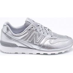 New Balance - Buty WR996SRS. Szare buty sportowe damskie New Balance, z materiału. W wyprzedaży za 319,90 zł.