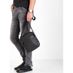 Listonoszka męska Big Star GG574089. Listonoszki męskie BIG STAR, w paski, eleganckie, na ramię. Za 109,99 zł.