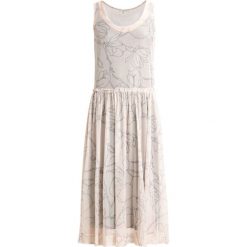 Sukienki: Selected Femme SFEDEN Sukienka letnia créme de pêche/forest night