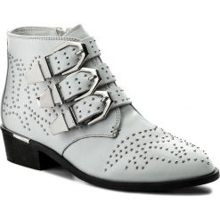 Botki BRONX - 47070-BG BX 025 White 04. Białe botki damskie skórzane marki Bronx. W wyprzedaży za 309,00 zł.