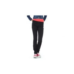 Jeansy straight leg Levis ® 5400 Modern Rise Slight Curve Straight Jeans. Czarne jeansy damskie Levi's®. Za 209,00 zł.