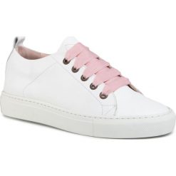Tenisówki MANEBI - Flat Snk W M 5.1 Si Off White. Białe półbuty damskie Manebi, bez wzorów, ze skóry, bez obcasa, bez zapięcia. Za 689,00 zł.