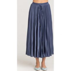 SPÓDNICA SOLEDAD Max Mara Leisure. Niebieskie spódniczki damskie Max Mara Leisure, na imprezę, s, z aplikacjami, z materiału, midi, rozkloszowane. Za 713,30 zł.