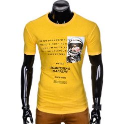 T-SHIRT MĘSKI Z NADRUKIEM S929 - ŻÓŁTY. Żółte t-shirty męskie Ombre Clothing, s, z nadrukiem, bez kołnierzyka. Za 19,99 zł.