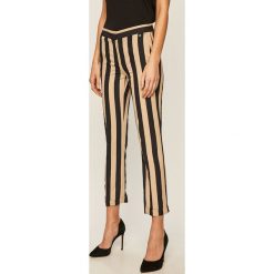 Trussardi Jeans - Spodnie. Brązowe spodnie damskie Trussardi Jeans, z haftami, z elastanu. Za 729,90 zł.